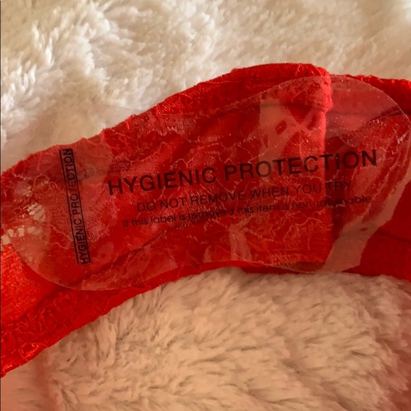 ♥️Red lace body suit💃🏼 - Picture 3 of 4